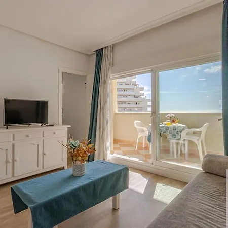 Bright 2 Bdr, With Sea Views, Benalbeach Benalmadena