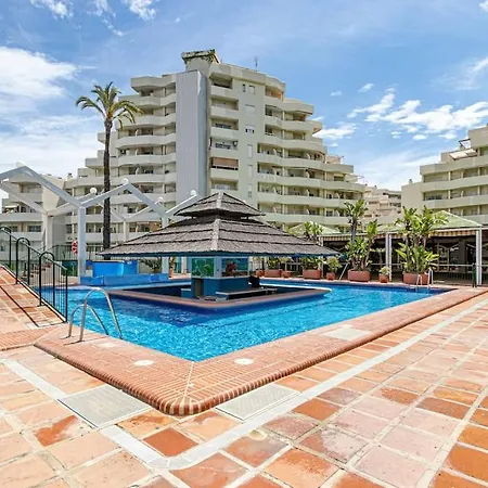Bright 2 Bdr, With Sea Views, Benalbeach