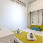 Bright 2 Bdr, With Sea Views, Benalbeach Апартаменты
