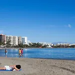 Апартаменты Bright 2 Bdr, With Sea Views, Benalbeach