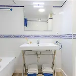 Bright 2 Bdr, With Sea Views, Benalbeach Апартаменты *